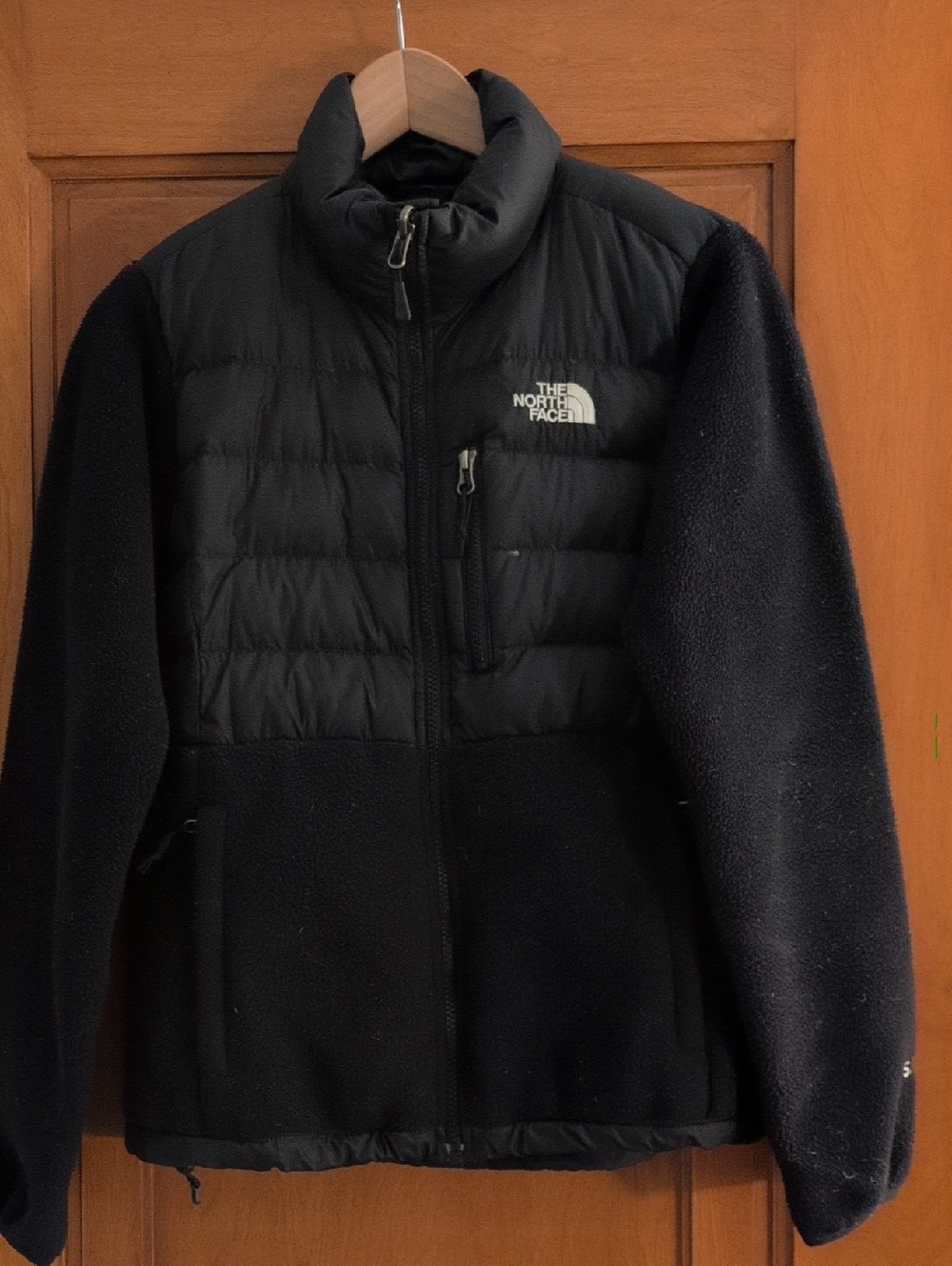 The North Face Black Men’s Hybrid Puffer Fleece Jacket